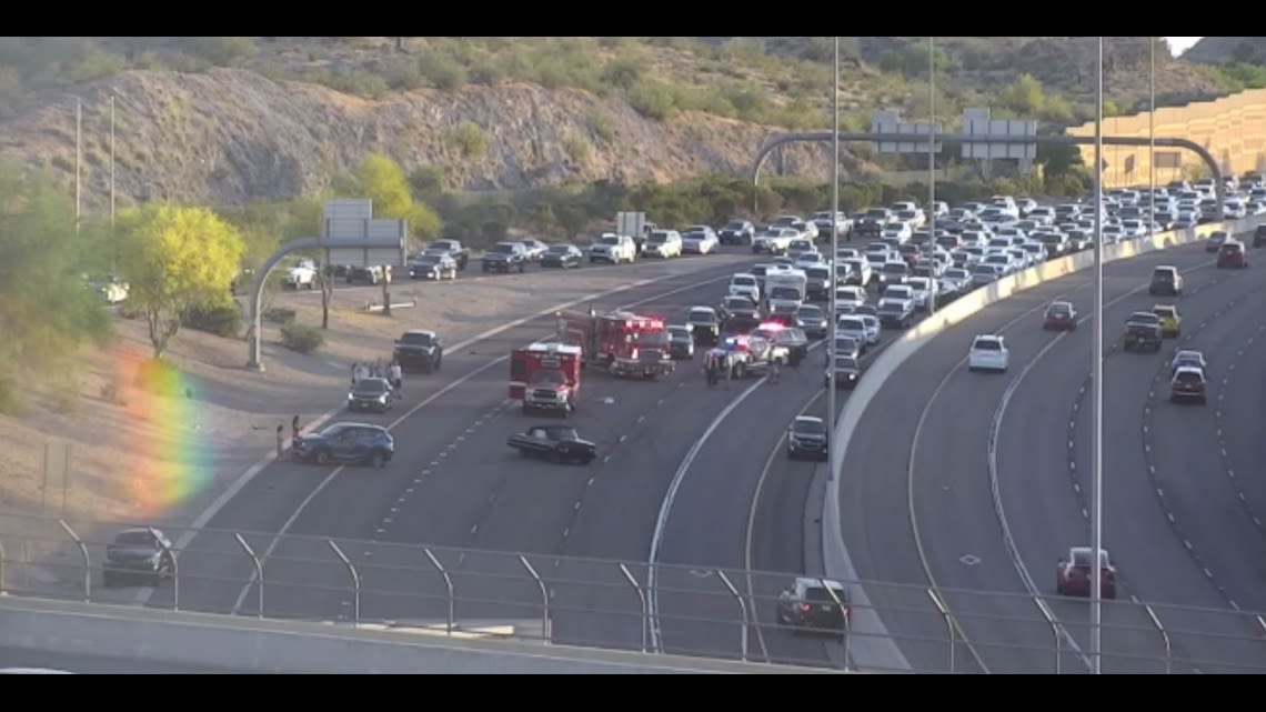 State Route 51 northbound closed just past Shea Boulevard due to crash