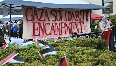 Usa, manifestanti pro Palestina occupano la Columbia University a New York