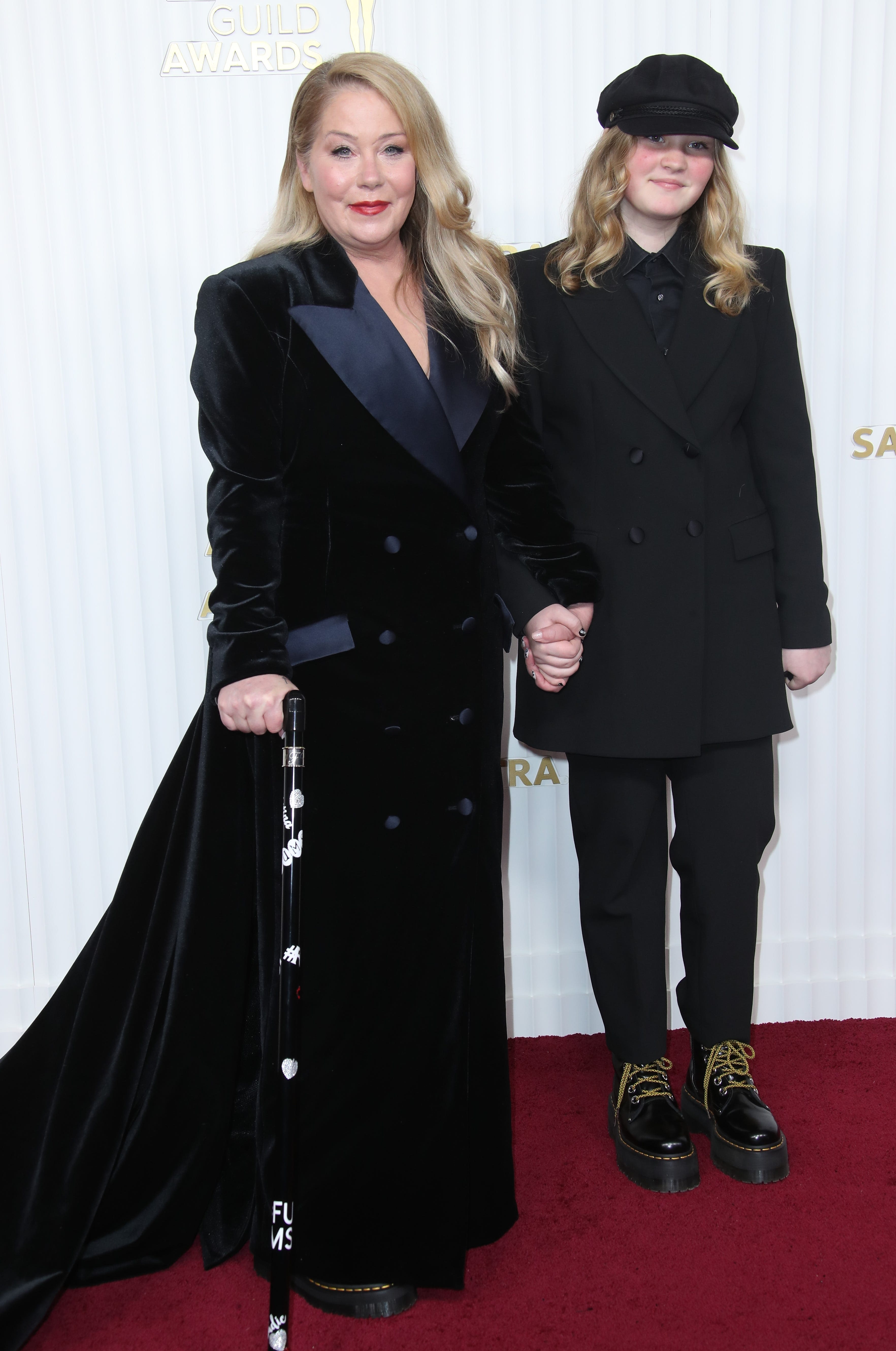 Christina Applegate's 13-year-old daughter Sadie diagnosed with POTS: 'I was in a lot of pain'