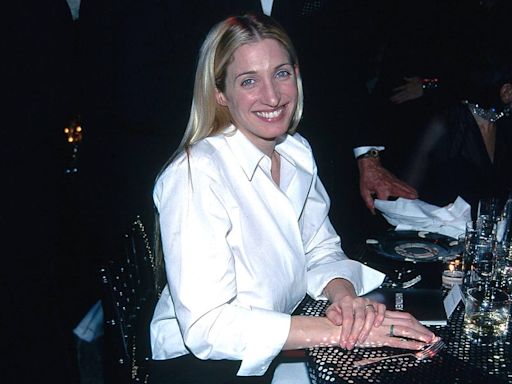 9 of Carolyn Bessette-Kennedy's best looks that epitomized quiet luxury