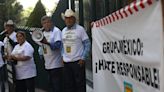 Mexicanos protestan contra minera por 8 años de impunidad tras derrame tóxico