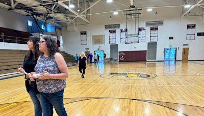 Chesterton Middle School farewell tour draws 350; school converting to a YMCA