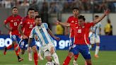 La Roja se pone el overol y casi rasguña un punto: Chile cae con Argentina y se jugará todo ante Canadá - La Tercera