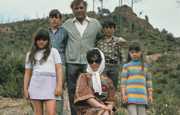 Elizabeth Taylor's 4 Children: All About Michael, Christopher, Liza and Maria