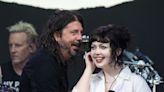 Violet Grohl Sings David Bowie Songs, Covers “Heart-Shaped Box” with Dave Grohl
