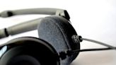 15 Best Noise Cancelling Headphones Under $100