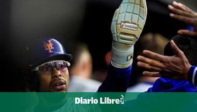 Lindor abandona juego de Mets en la 2da entrada con síntomas de resfriado