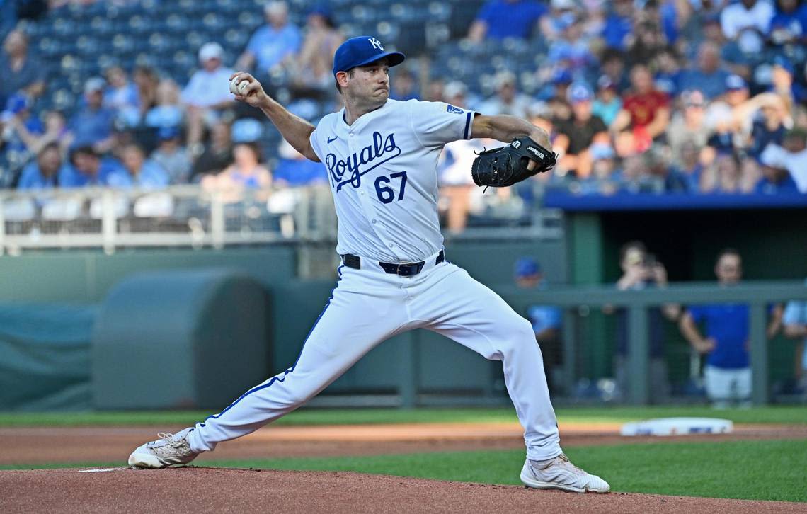 Royals honor Vinnie Pasquantino, Seth Lugo with team awards for month of June