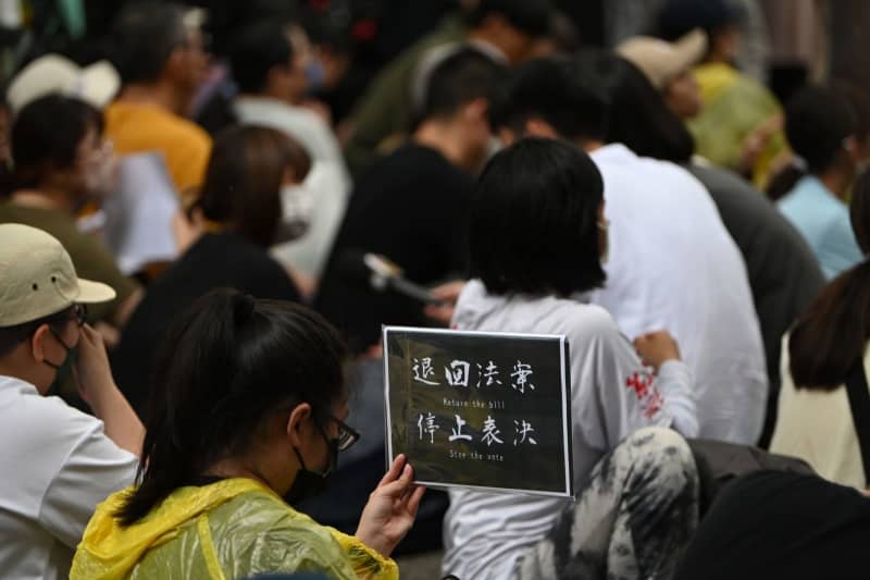Taiwan's legislative chaos sparks fears for island's democracy