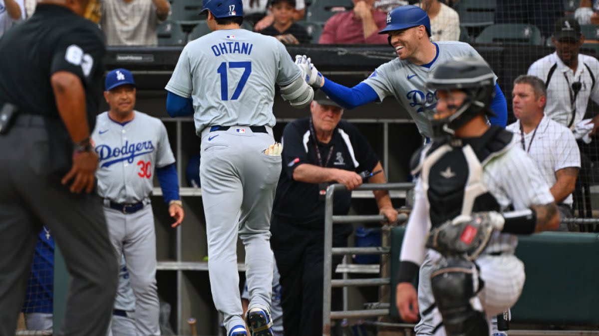 Shohei Ohtani hits NL-leading 24th homer as the Dodgers top the lowly White Sox 4-3