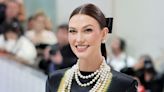 Karlie Kloss’s Net Worth Is Bonkers Thanks to Basically Being America’s Top Model (or, Like, One of Them)