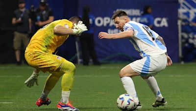 Con Messi y Di María confirmados, Argentina enfrenta a Canadá por un lugar en la final: hora, TV y formaciones