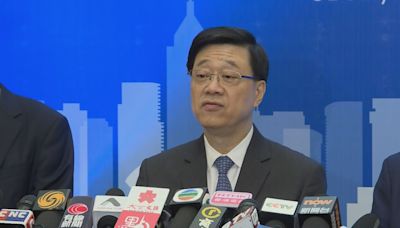 李家超晤柬埔寨首相 見證雙方簽13份合作備忘錄