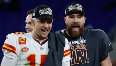 Patrick Mahomes had a great reaction to Travis Kelce's 2-year contract extension with the Chiefs