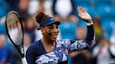 Serena Williams gana en debut en dobles en torneo de Eastbourne tras un año fuera del circuito