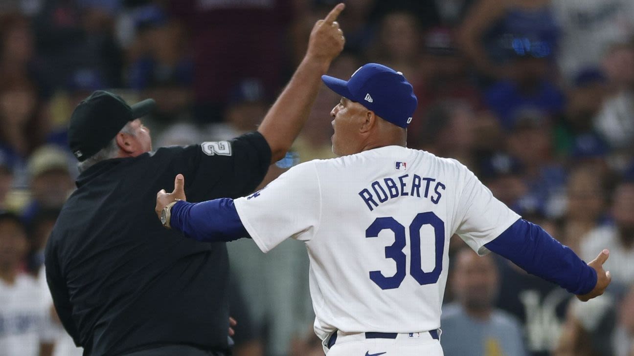 Roberts rips ump: 'Egregious' call cost Dodgers