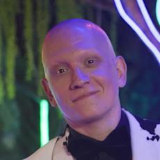 Anthony Carrigan (actor)