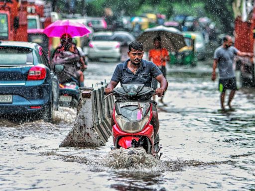 45-Year-Old Man Electrocuted Outside Hut Due To Heavy Rains In Delhi