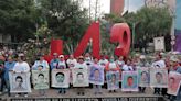 ‘Usted no es la víctima… nos mintió’; padres de Ayotzinapa responden a AMLO