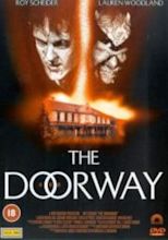 The Doorway | Film 2000 - Kritik - Trailer - News | Moviejones