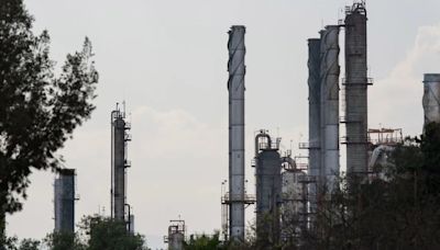 Mala calidad del aire en CDMX: ¿Cuándo reanudará la refinería de Tula al 100% su producción?