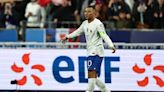 Francia - Países Bajos: Kylian Mbappé se estrenó como capitán con un doblete y una asistencia en la goleada por 4-0