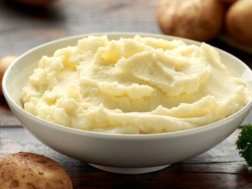 What You Didn't Know About The History Of Mashed Potatoes