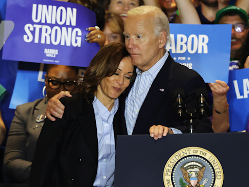 Obama's half brother rips Biden-Harris agenda while hyping second Trump term: 'We're going to win'