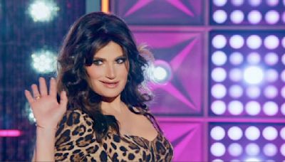 What Is Idina Menzel's Net Worth In 2024? Exploring Let It Go Singer's Wealth And Fortune