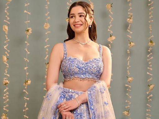 Sara Tendulkar's Blue Lehenga Is Perfect Wedding Wear - News18