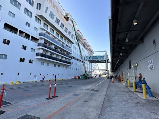 Port Tampa Bay, Carnival Cruise Line re-up agreement for priority access - Tampa Bay Business Journal