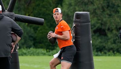 Watch: Bengals Release Practice Highlights of Joe Burrow, Zack Moss, Amarius Mims and More