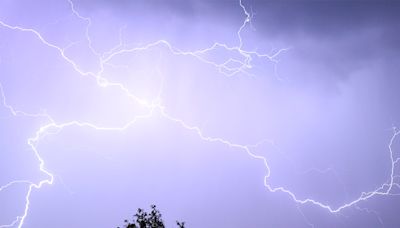 Rounds of rain, severe storm threat in Chicago area’s forecast