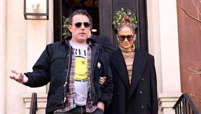Jennifer Lopez "Likes" Post About Unhealthy Relationships Amid Ben Affleck Divorce Rumors