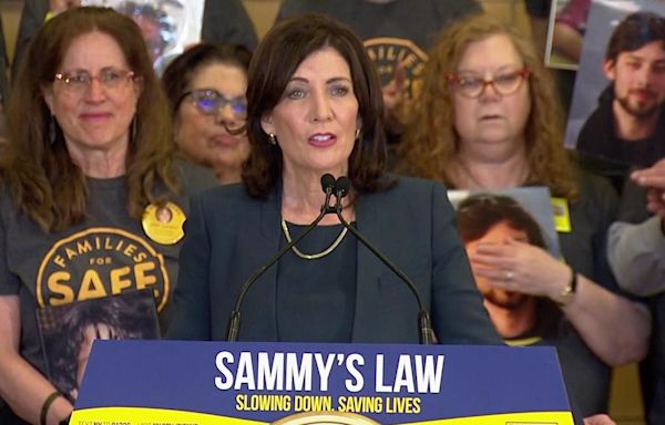 NYC speed limit may be lowered to 20 MPH after Gov. Hochul signs Sammy's Law. Here's what drivers should know.