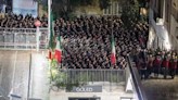 El video de una multitud haciendo el saludo fascista en el corazón de Roma sacude a Italia, pero no a su primera ministra, Giorgia Meloni