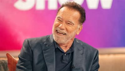 Arnold Schwarzenegger revela que le colocaron un marcapasos: ‘Me convertí un poco más en una máquina’