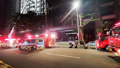 快訊／新竹深夜火警…2消防殉難！為救住戶2度衝火場 疑氣瓶耗盡犧牲