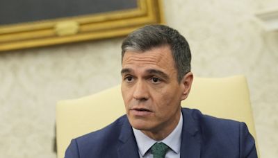 Spain's Socialist Party urges PM Sanchez not to resign amid attacks on wife