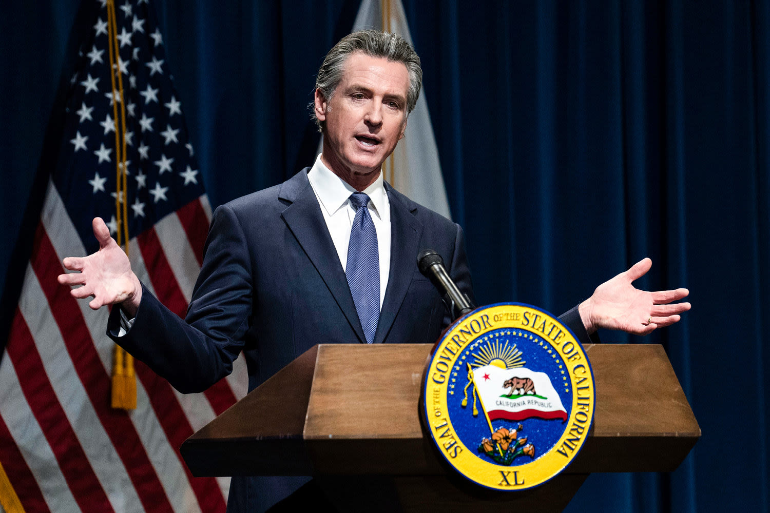 Gov. Gavin Newsom introduces bill to allow Arizona doctors to perform abortions in California