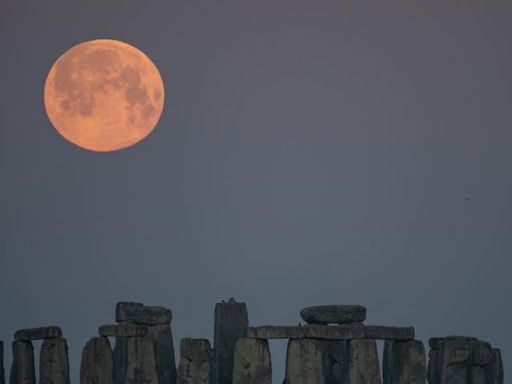 Luna Llena Rosa de Abril 2024: ¿Por qué se le llama Superluna rosa?