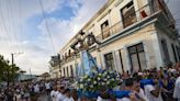 Decenas de devotos veneran a la Virgen de Regla en vísperas del día de la Patrona de Cuba