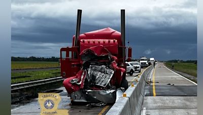 One injured in crash involving three semi-trucks along St. Mary Parish highway