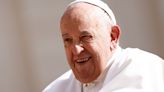 Pope Francis praises natural beauty in meeting with plastic surgeons