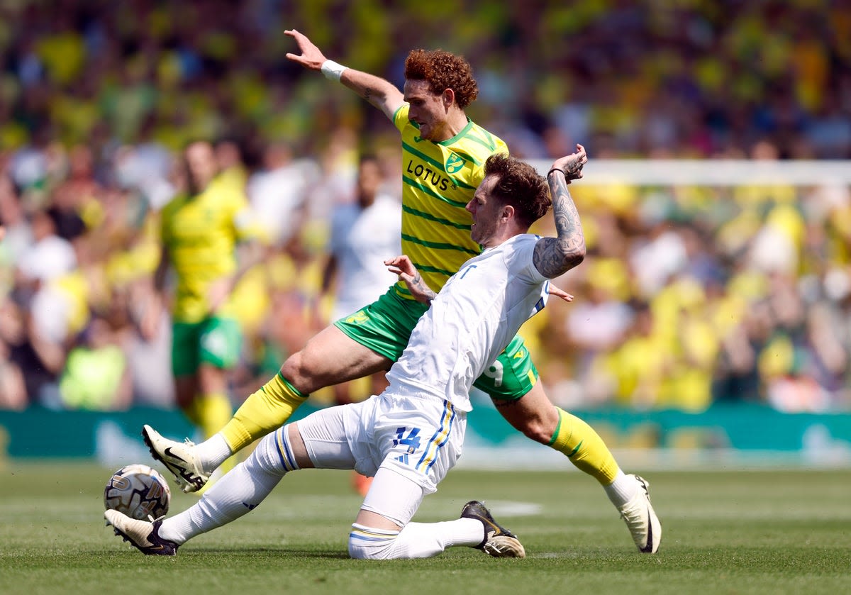 Norwich v Leeds LIVE: Championship play-off latest score and goal updates from semi-final first leg