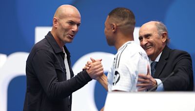 ¿Por qué Mbappé habla tan bien el español?