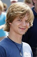 Jason Earles