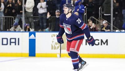 Rangers Injury Tracker: Chris Kreider 'good to go' for Game 6 after missing Wednesday's practice