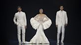 El gigante Pronovias pone broche final a la semana moda nupcial de Barcelona