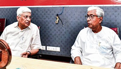 Back at helm, Prakash Karat chosen CPM interim coordinator till April poll - The Tribune